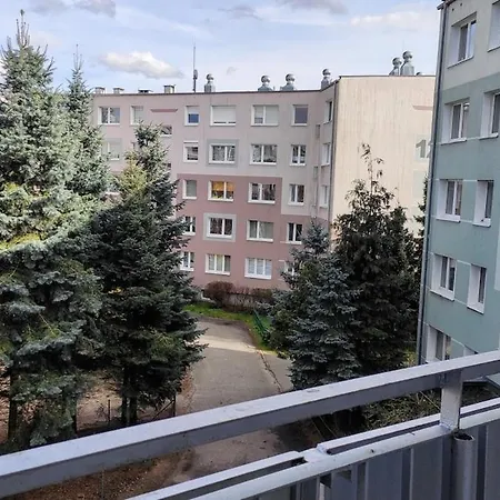 Lovely In A Quiet Area Апартаменты *